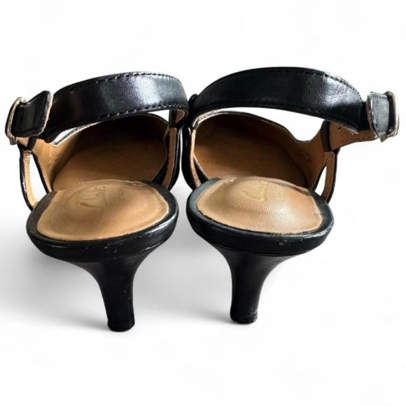 Clarks Black Snake Print Slingback Heels Pointed Toe Kitten Heel Comfort 9 - Picture 4 of 8